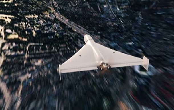 У повітряному просторі Естонії перебувало до 10 дронів