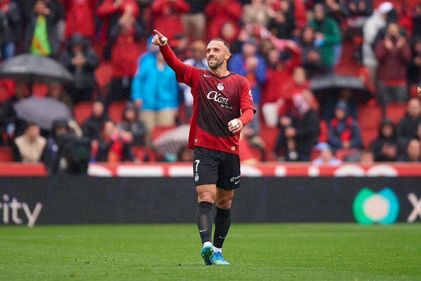 Барселона знайшла більш доступну заміну Альваресу