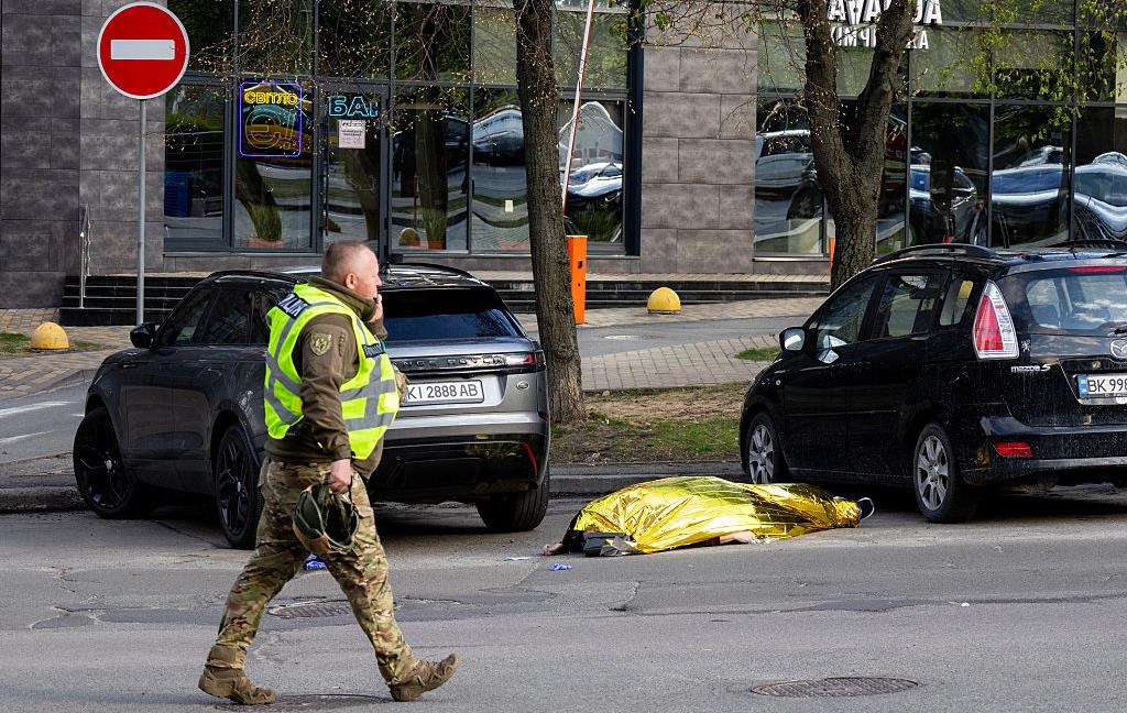 Стрілянину в Києві розслідують як теракт