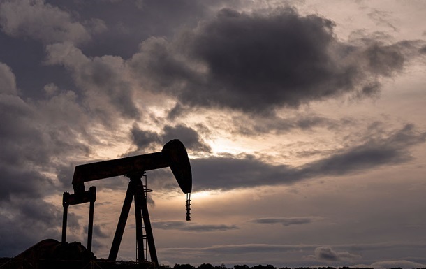 Ціни на нафту знижуються
