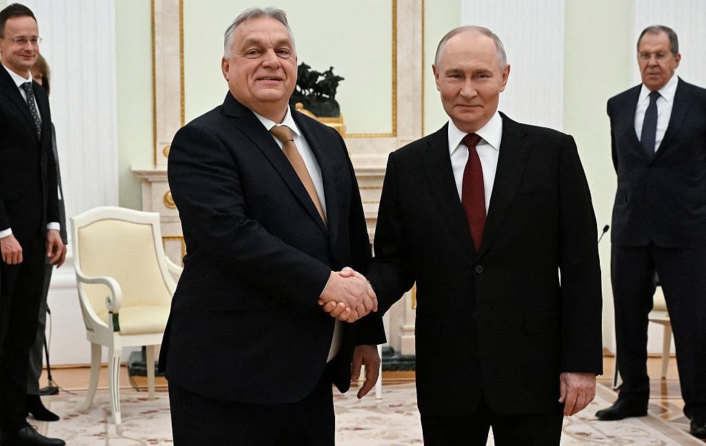 У Путіна назвали Угорщину “недружньою країною”