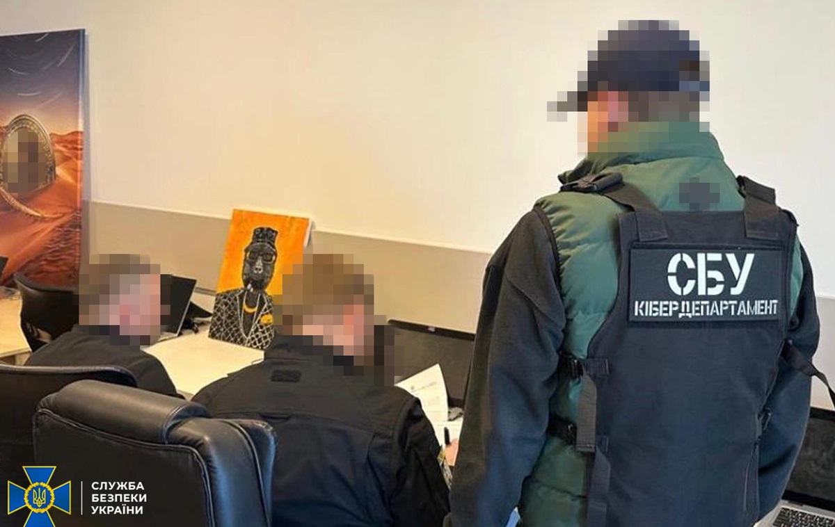 В Одесі викрили кол-центр, який щомісяця “заробляв” $100 тисяч