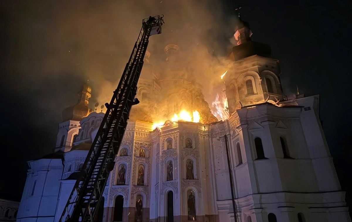 Пожежа у Лаврі: намісник розповів про евакуацію ікон